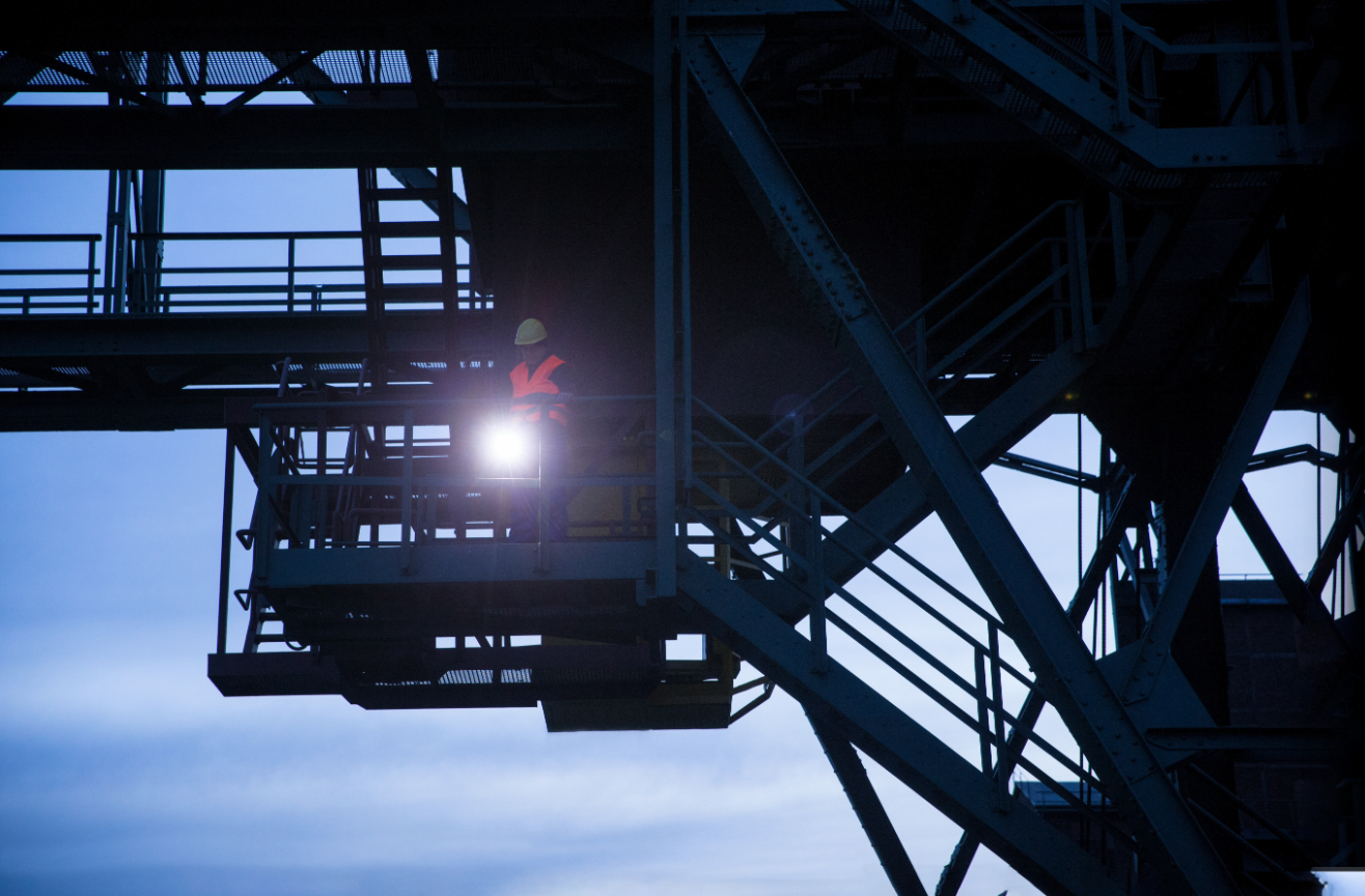 The Best Lights for Mechanics