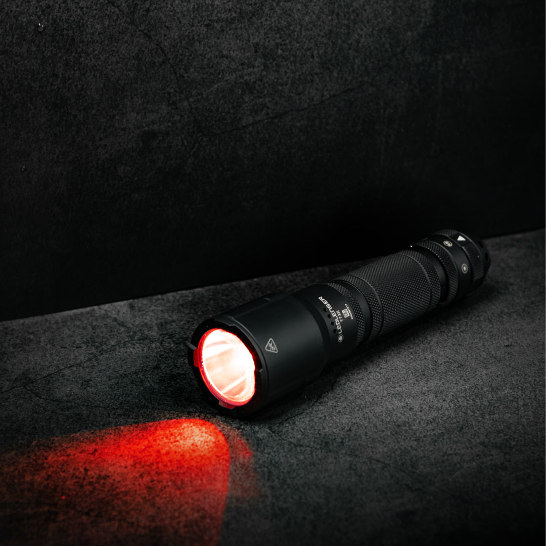 TT3R Torch | 1900 LM | 200M Range | Tactical Spotlight